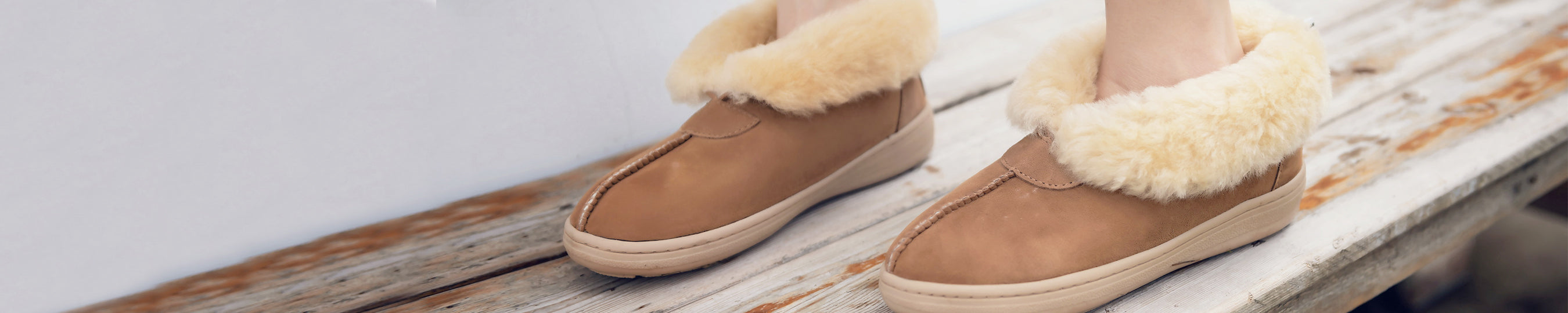 UGG slippers for Men