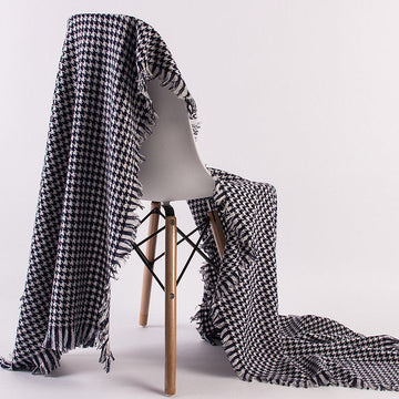 MERINO WOOL HOUNDSTOOTH SCARF 970104